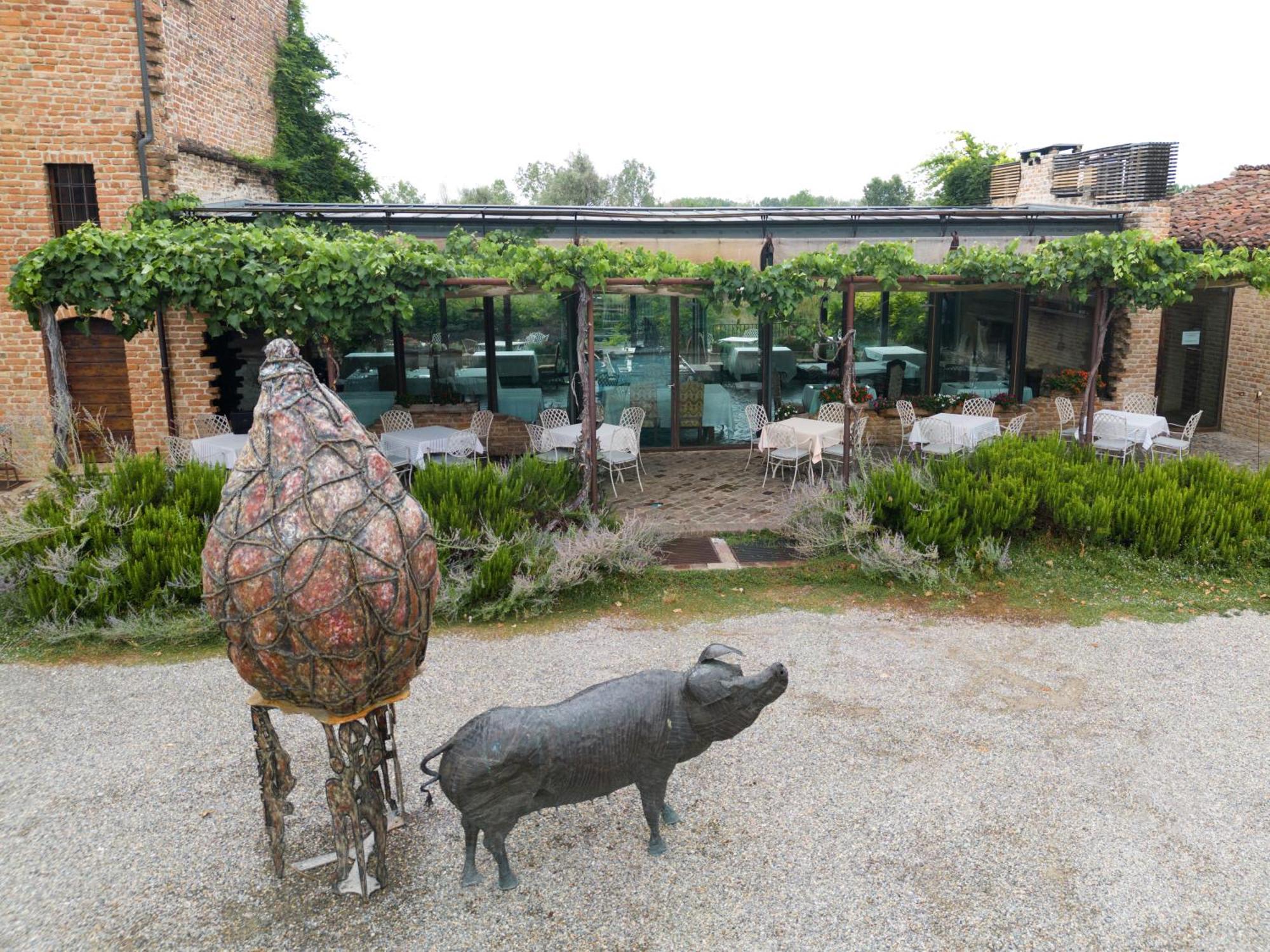 Antica Corte Pallavicina Relais Polesine Parmense Luaran gambar