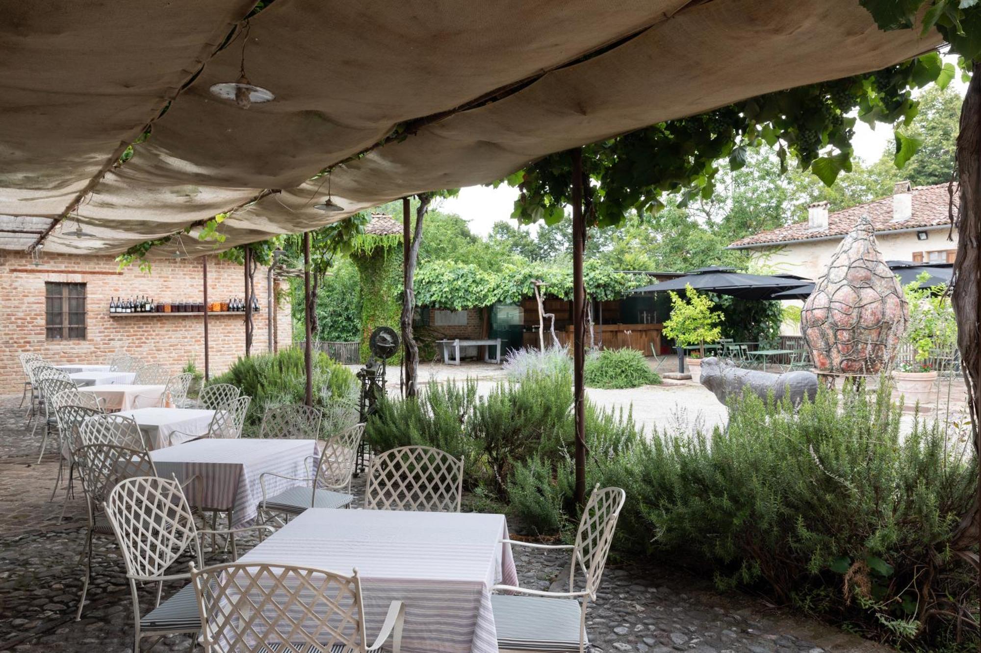 Antica Corte Pallavicina Relais Polesine Parmense Luaran gambar