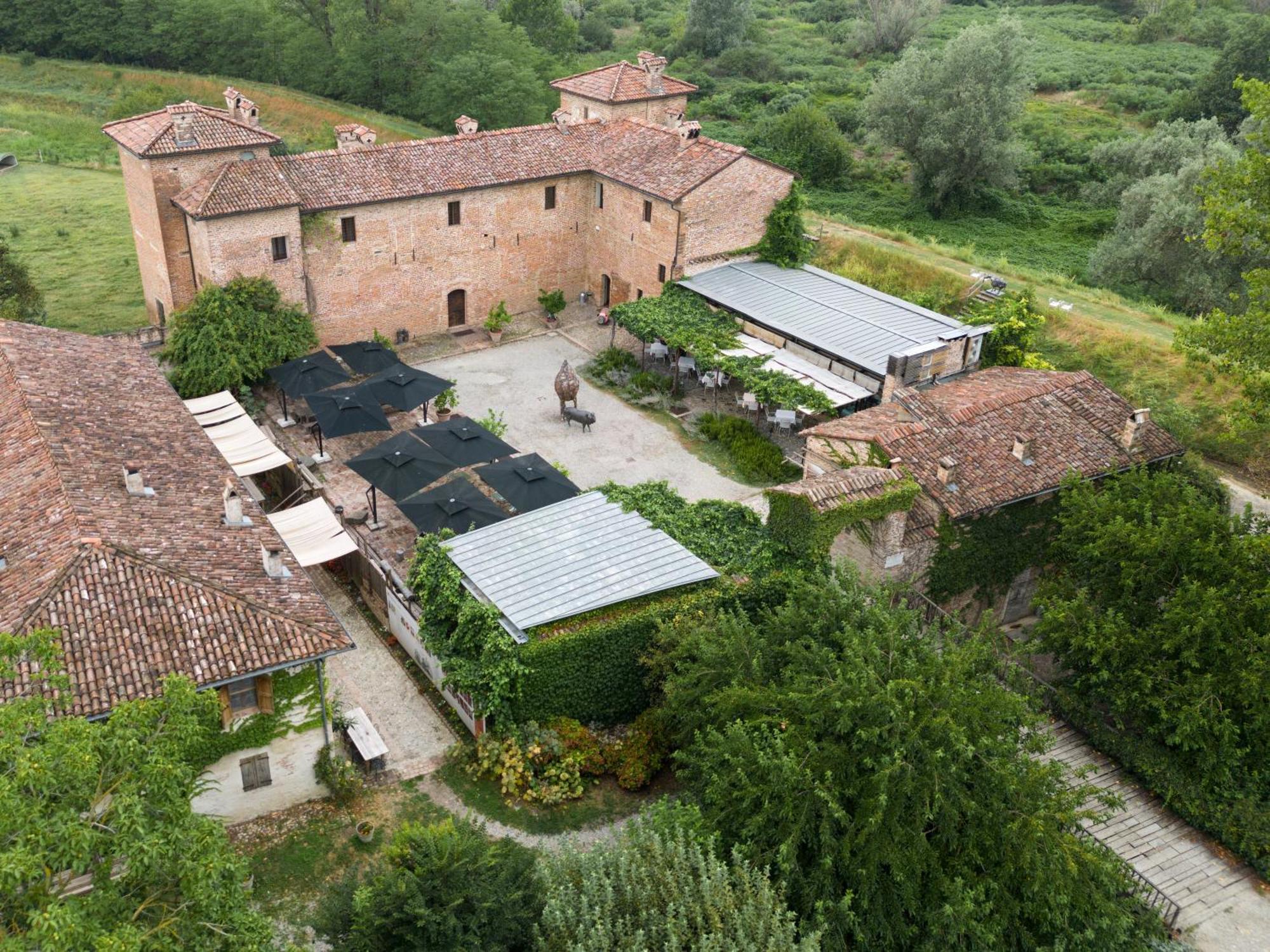 Antica Corte Pallavicina Relais Polesine Parmense Luaran gambar