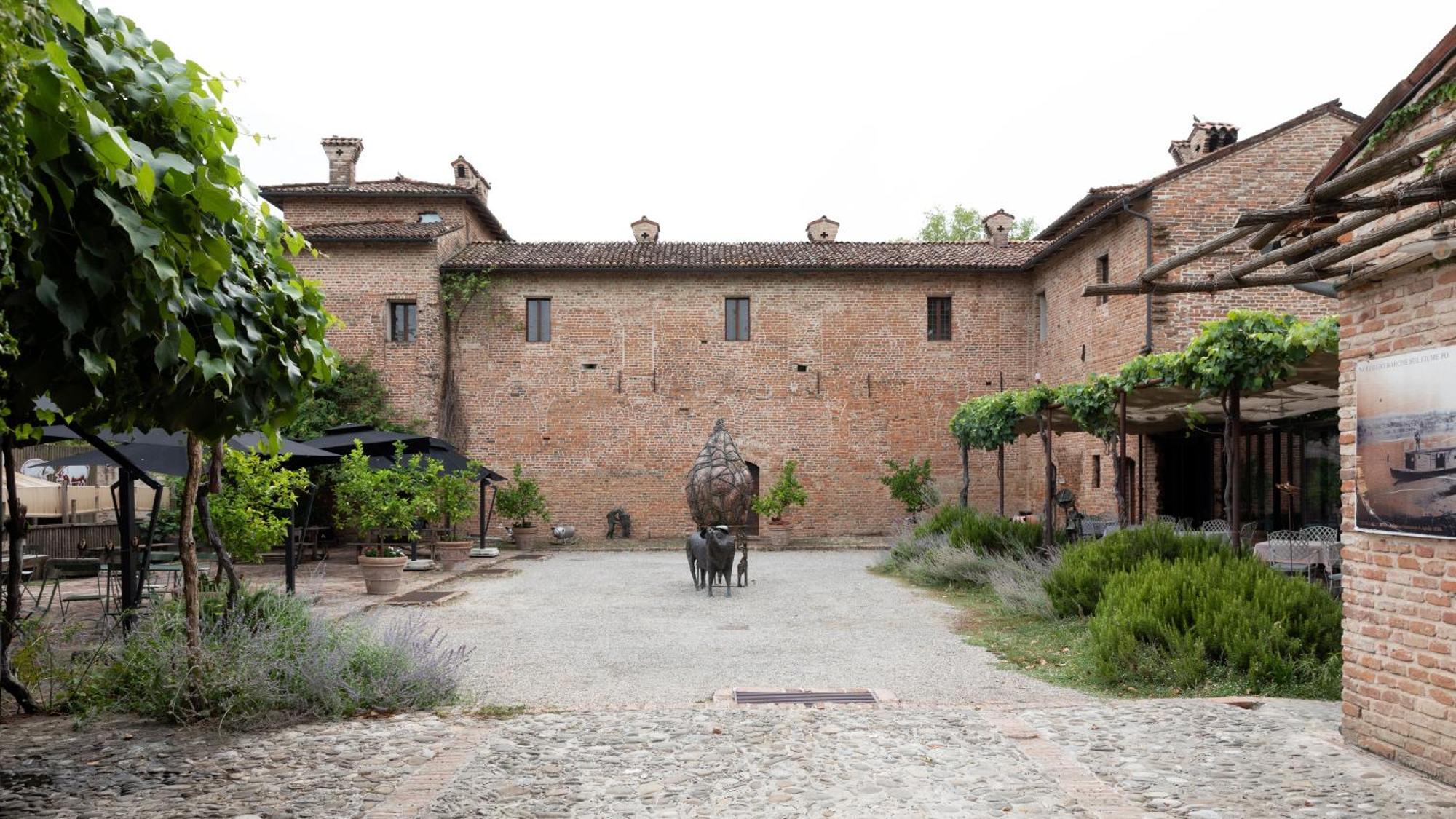 Antica Corte Pallavicina Relais Polesine Parmense Luaran gambar