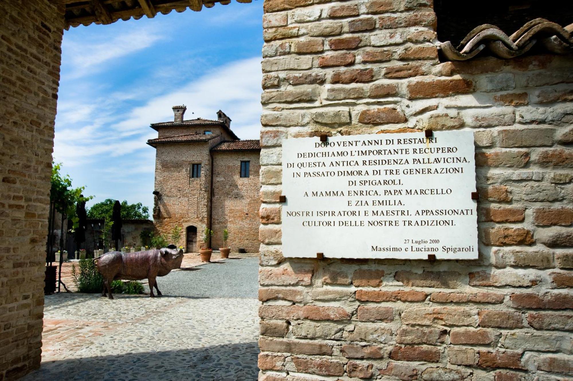 Antica Corte Pallavicina Relais Polesine Parmense Luaran gambar